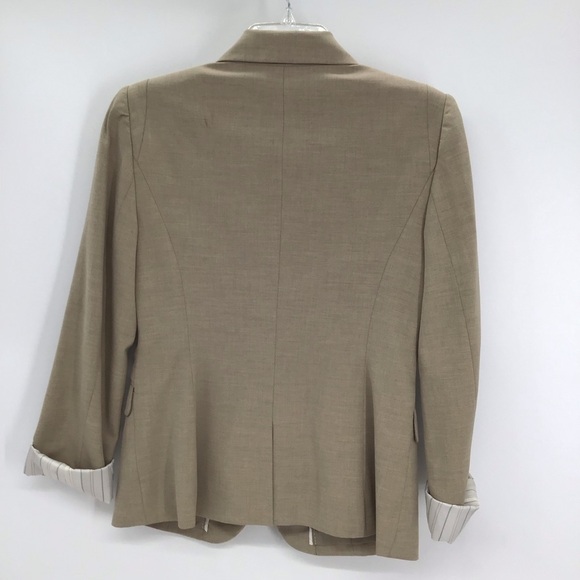 The Limited Women’s Two Botton Blazer Career Business Casual Beige Size 8 - Picture 5 of 7
